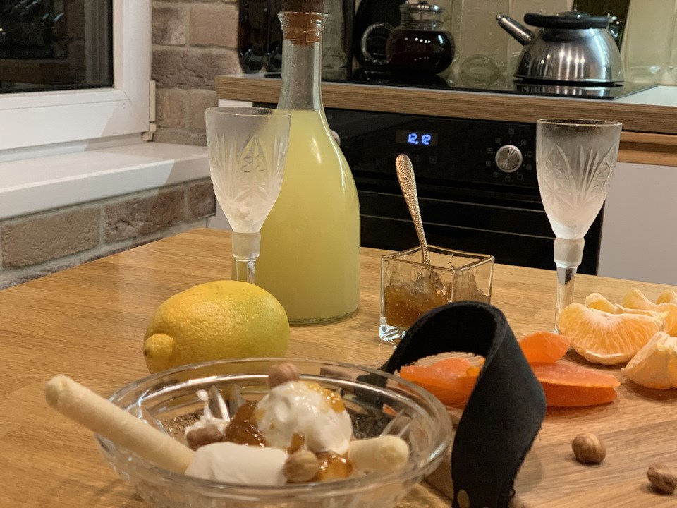 Что сочетается с ликером лимончелло?