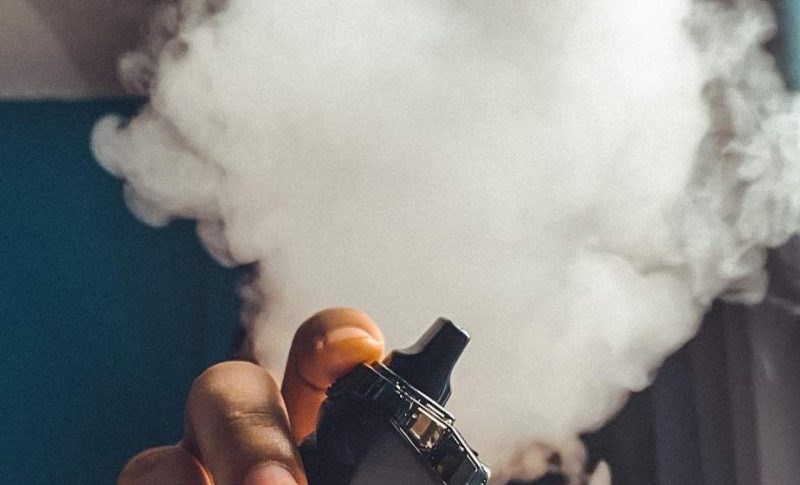 Могу ли я курить сигарету в одной комнате с моей собакой?